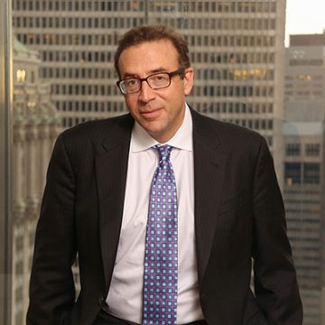 Michael Cembalest, chủ tịch thị trường và chiến lược đầu tư tại JPMorgan Asset Management,