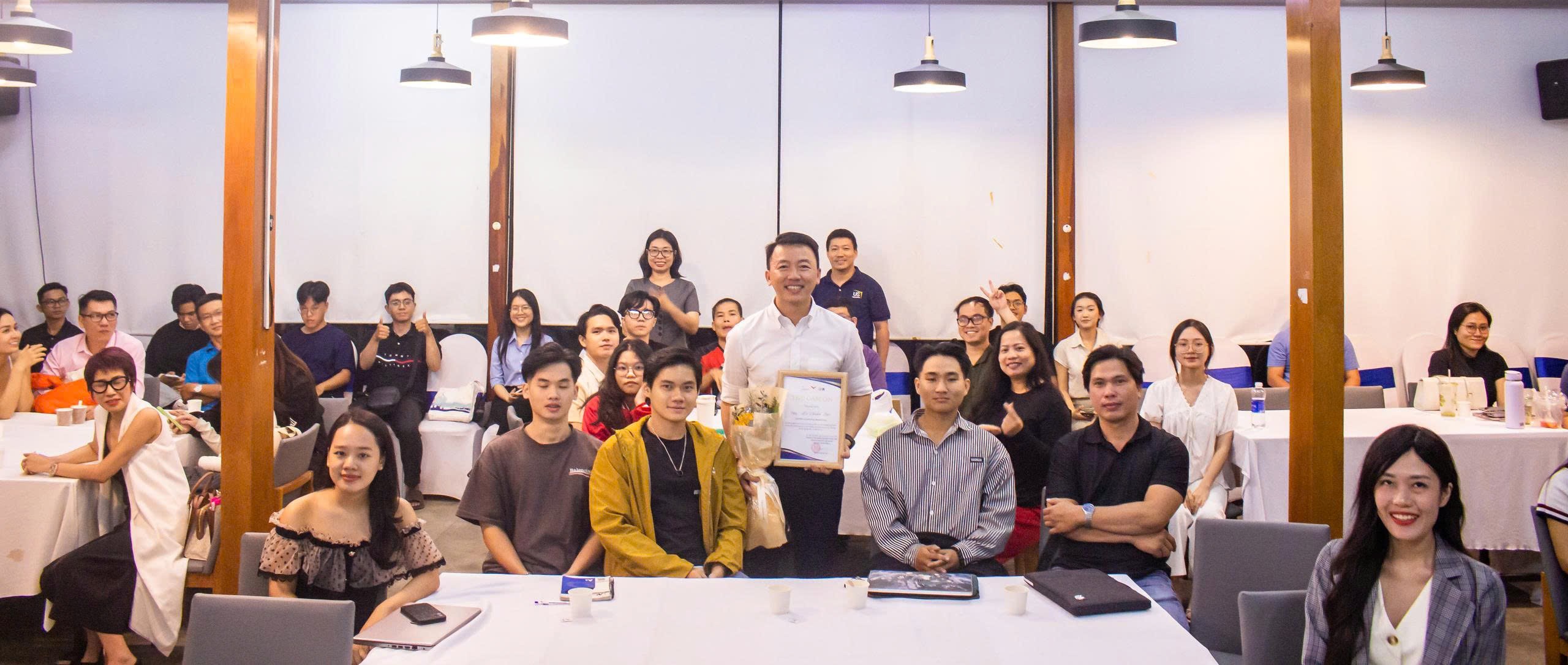 MasterTrack là chương trình đào tạo miễn phí cho Startup gồm 9 chuyên đề do SIHUB (Sở KHCN TPHCM) phối hợp cùng Học viện Kỹ năng VTALK và SFVN tổ chức