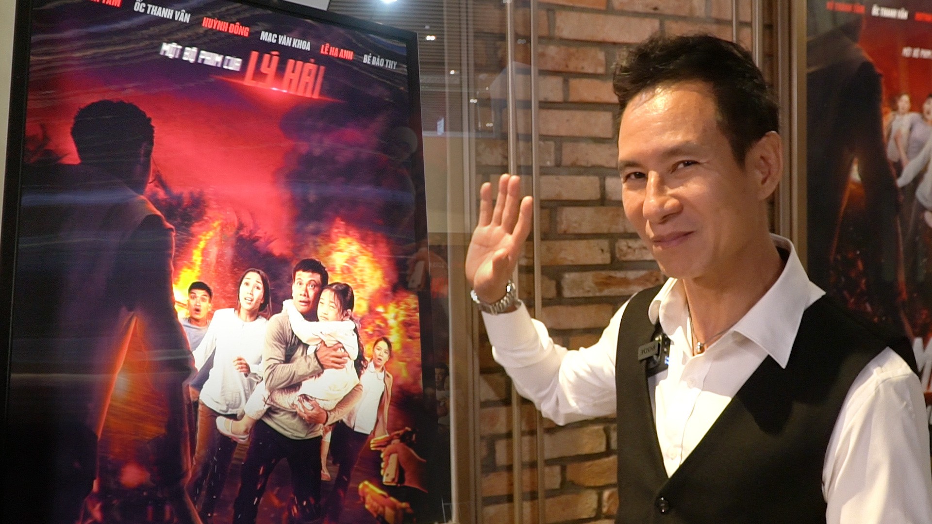 dao-dien-ly-hai-ben-poster-3d-cho-phim-lat-mat-48h-1646988853.jpeg