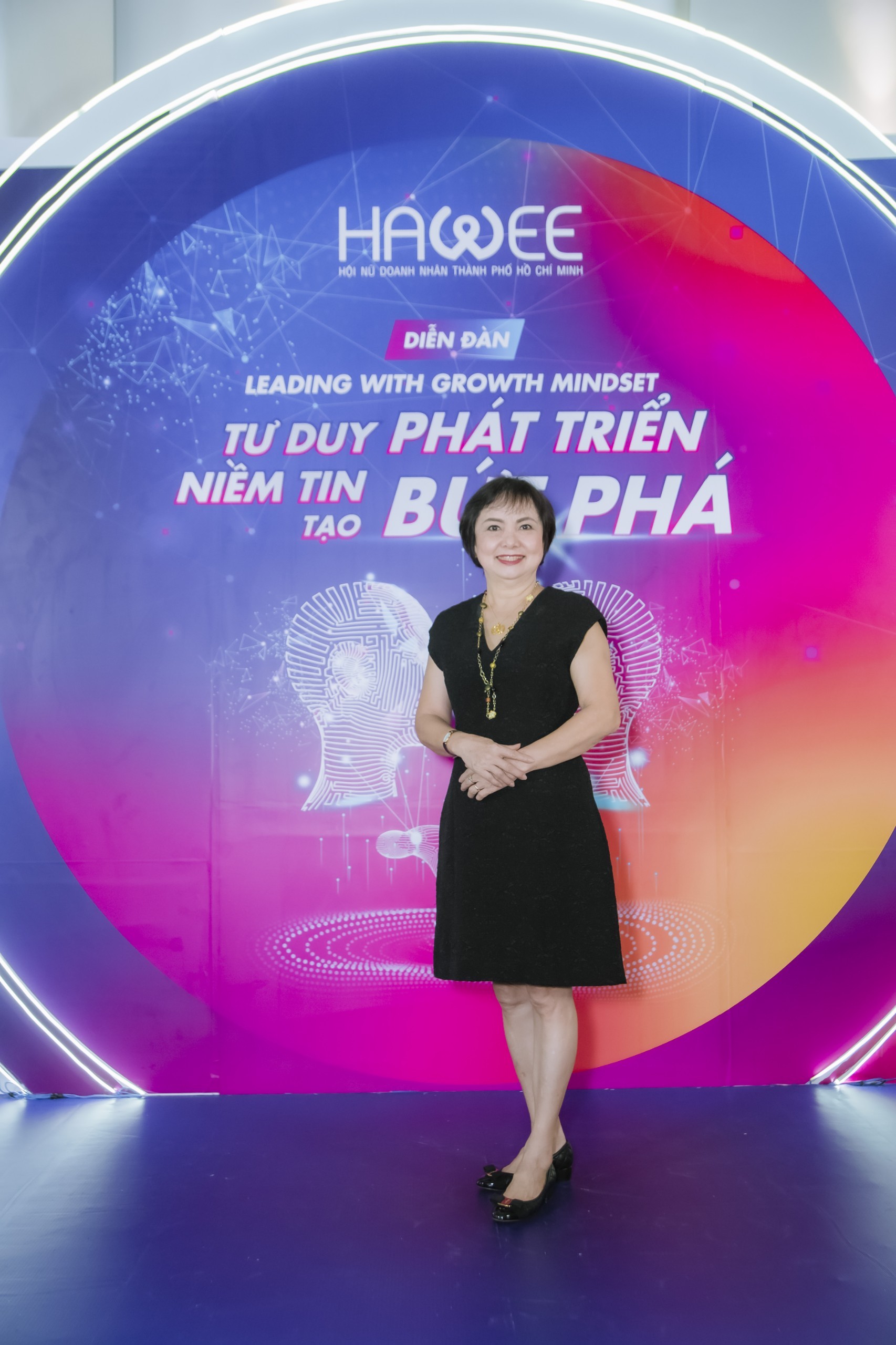 Bà Cao Thị Ngọc Dung - Chủ tịch HAWEE
