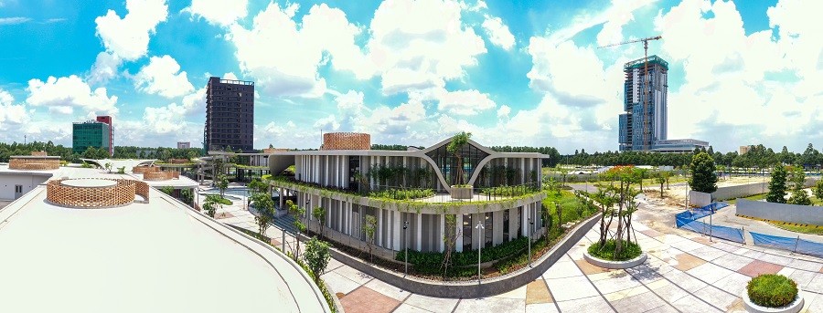 anh-2-dien-mao-cua-hikari-complex-da-duoc-tong-thau-hoa-binh-hoan-thanh-1-1654682137.JPG