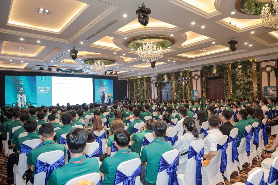 hkt-group-kick-off-du-an-the-light-city-tao-nhiet-thi-truong-bat-dong-san-cuoi-nam-2022-3-1666780209.jpg