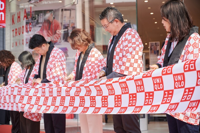vincom-center-ba-trieu-hop-hon-gioi-tre-voi-dien-mao-moi-2-1666955186.jpg