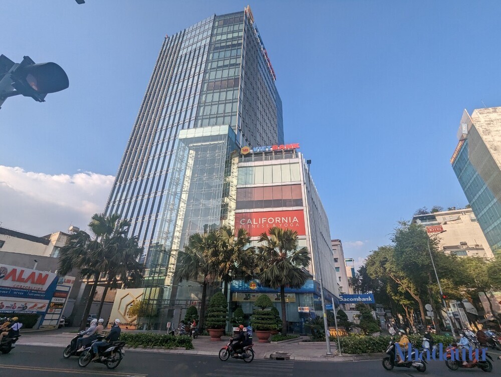 toa-nha-lim-vietbank-1675998683.jpg