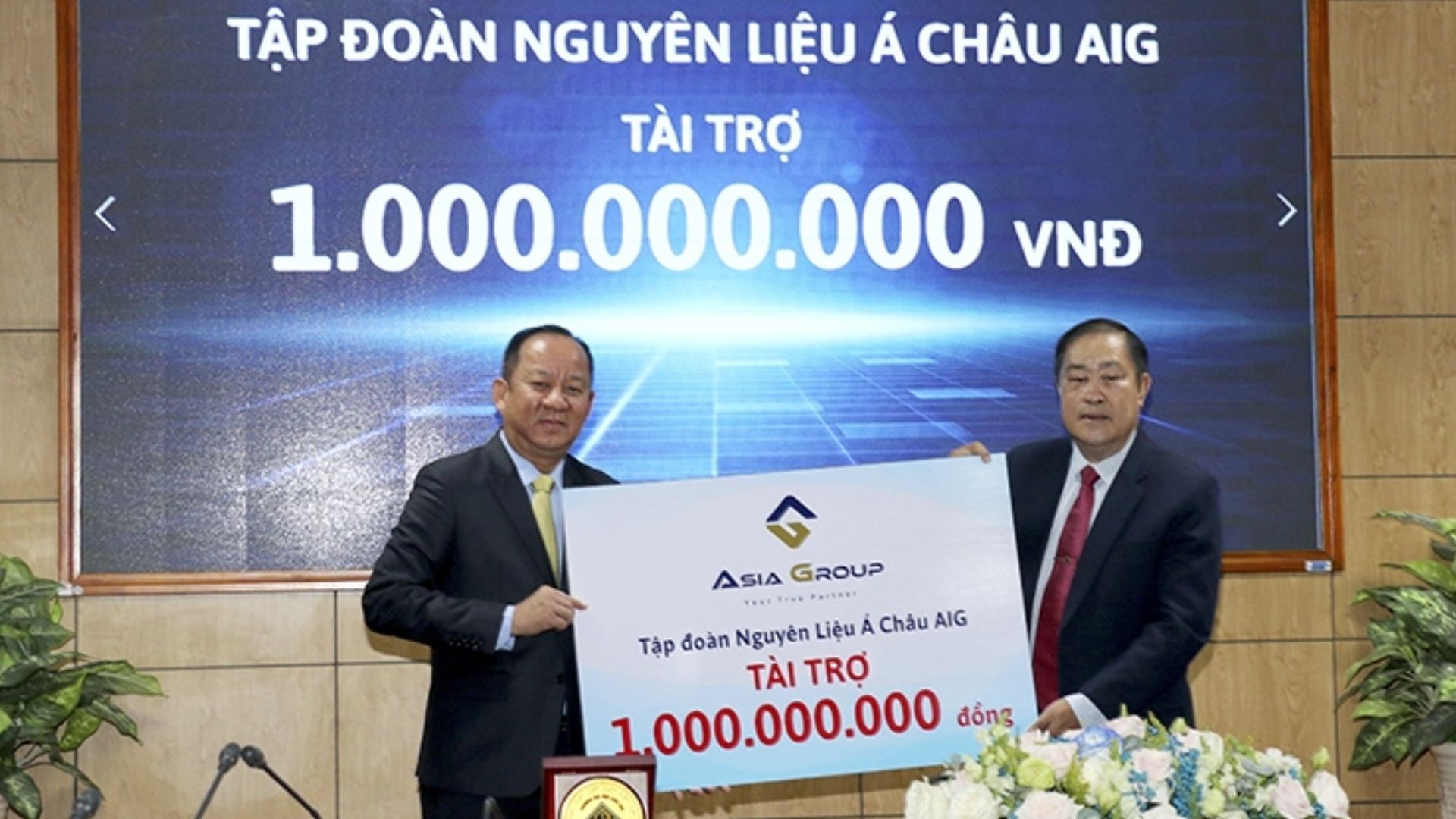 tap-doan-nguyen-lieu-a-chau-aig-thu-duoc-hon-12800-ty-tu-viec-ban-nguyen-lieu-cho-vinamilk-masan-nestle-pg-thuoc-so-huu-cua-ai-3-1676650603.jpg