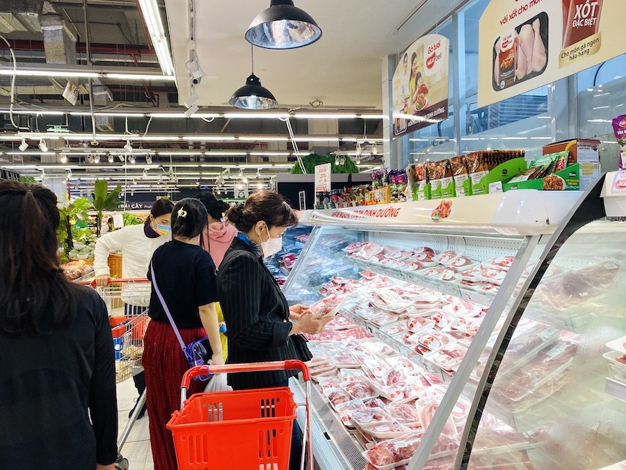 chuong-trinh-cung-be-lon-khon-tai-winmart-thu-hut-khach-hang-voi-nhieu-uu-dai-lon-1679558188.JPG