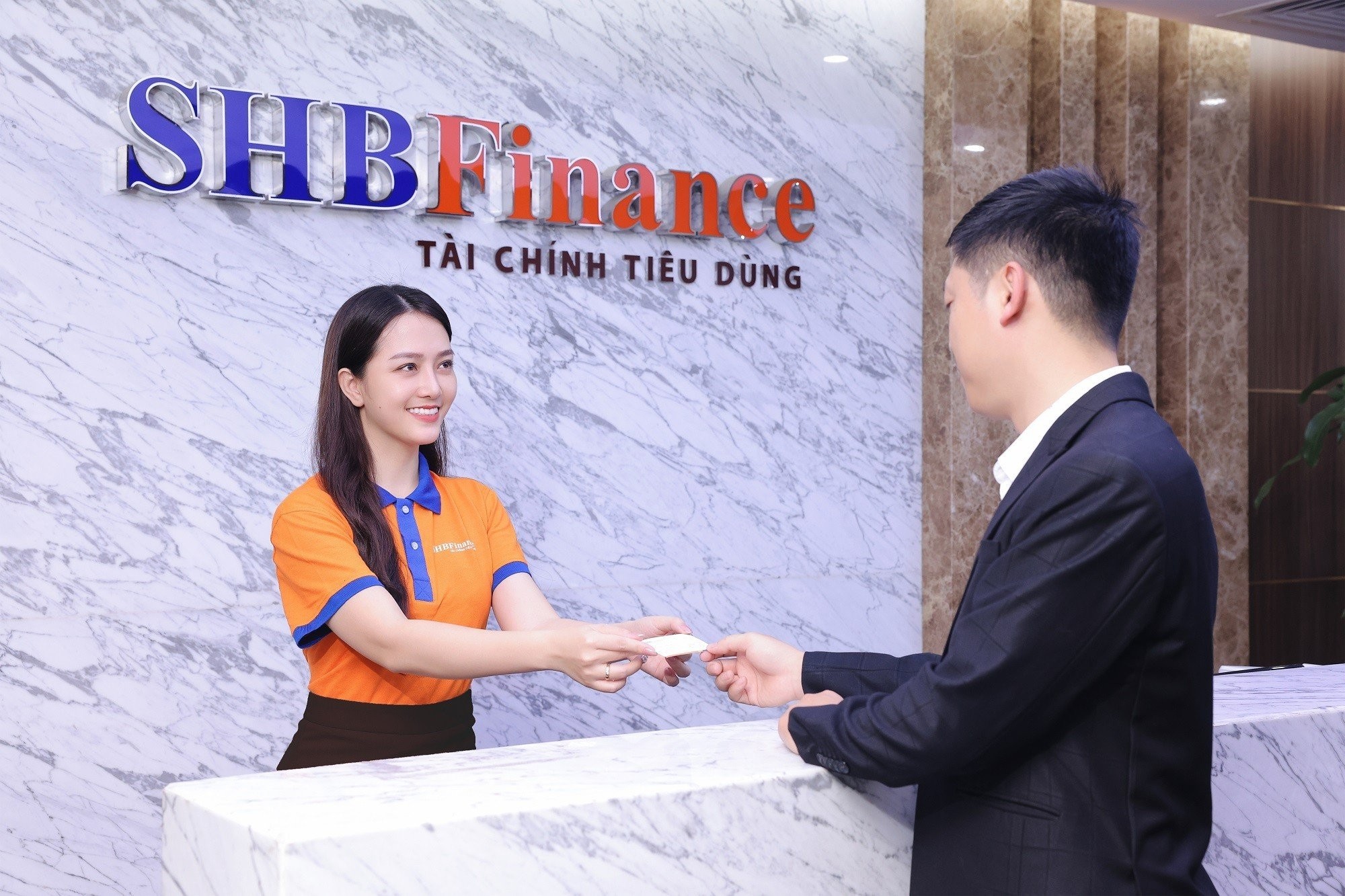 shb-hoan-tat-chuyen-nhuong-50-von-dieu-le-shbfinance-cho-doi-tac-krungsri-3-1684809863.jpg
