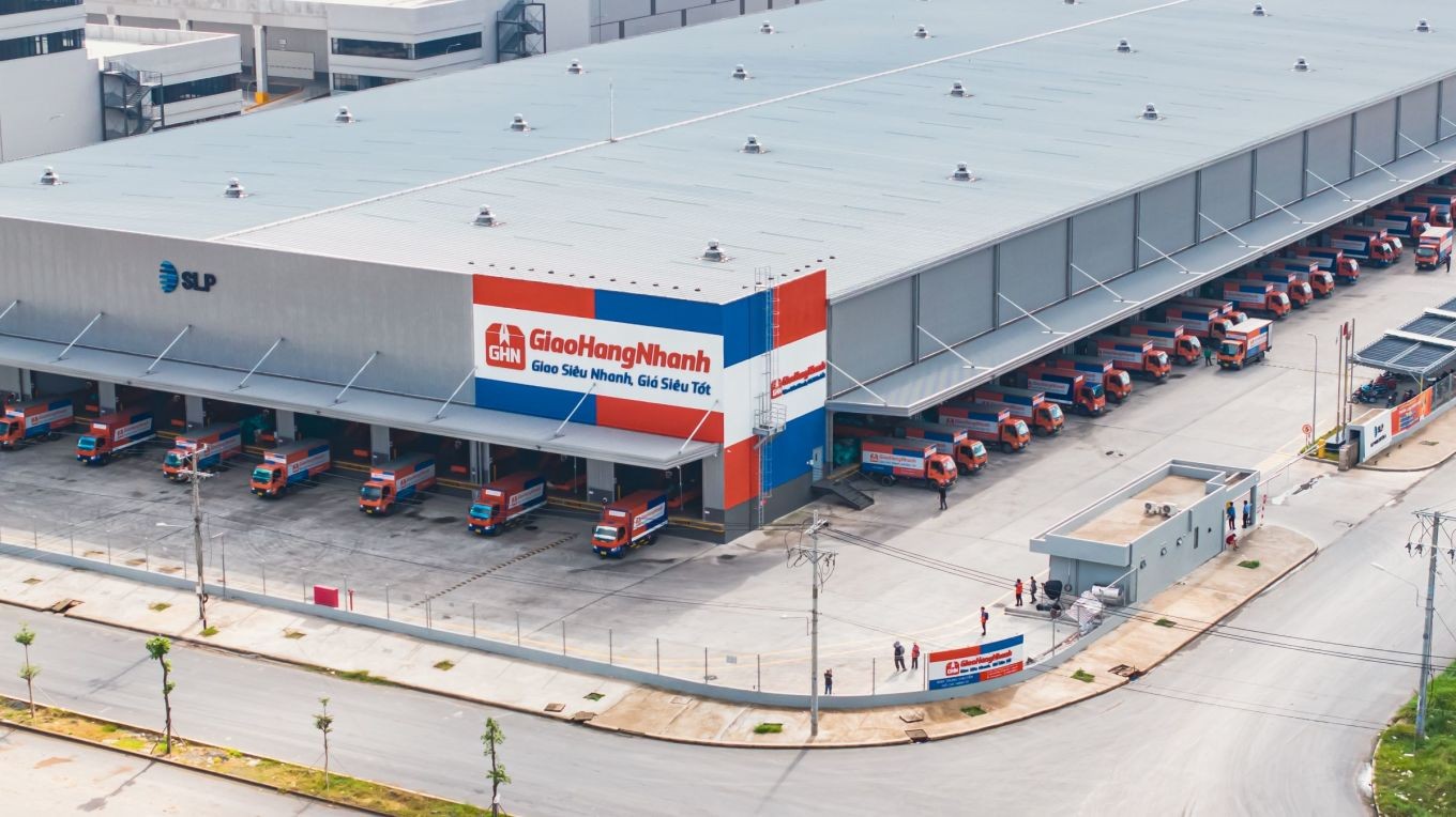 giao-hang-nhanh-choi-lon-dau-tu-10-trieu-usd-xay-kho-lon-nhat-mien-nam-1-1696558399.jpeg