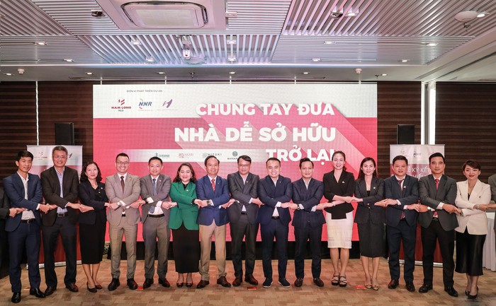 nam-long-cong-bo-loat-giai-phap-thiet-thuc-dong-hanh-cung-khach-hang-mua-nha-keu-goi-22chung-tay-dua-nha-de-so-huu-tro-lai22-1698112142.jpeg