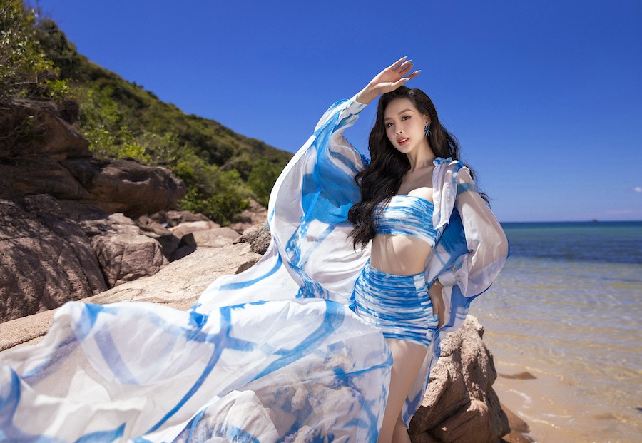 theo-chan-cac-nang-hau-check-in-thanh-pho-ban-dao-merryland-quy-nhon-2-1699263512.JPG
