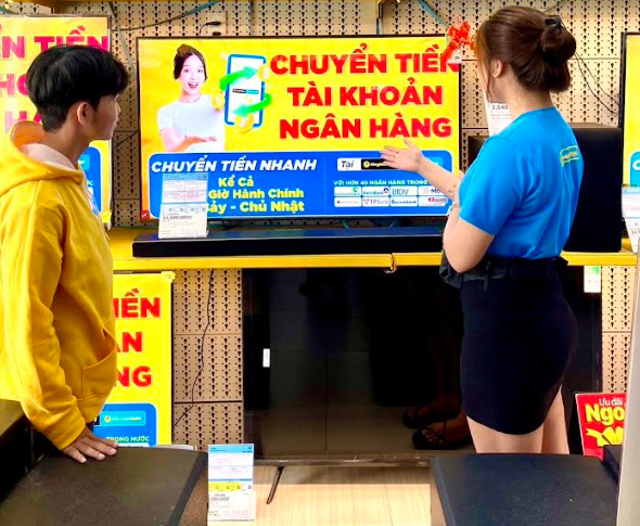 dong-thai-moi-cua-the-gioi-di-dong-sau-khi-len-ke-hoach-dong-cua-khoang-200-cua-hang-1701707271.PNG
