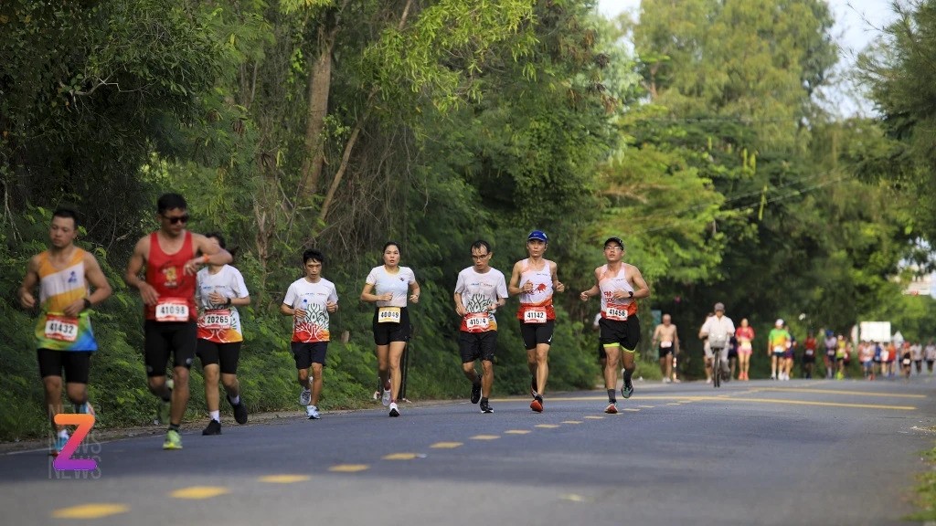 marathon-znews-32-1-1725854263.jpg