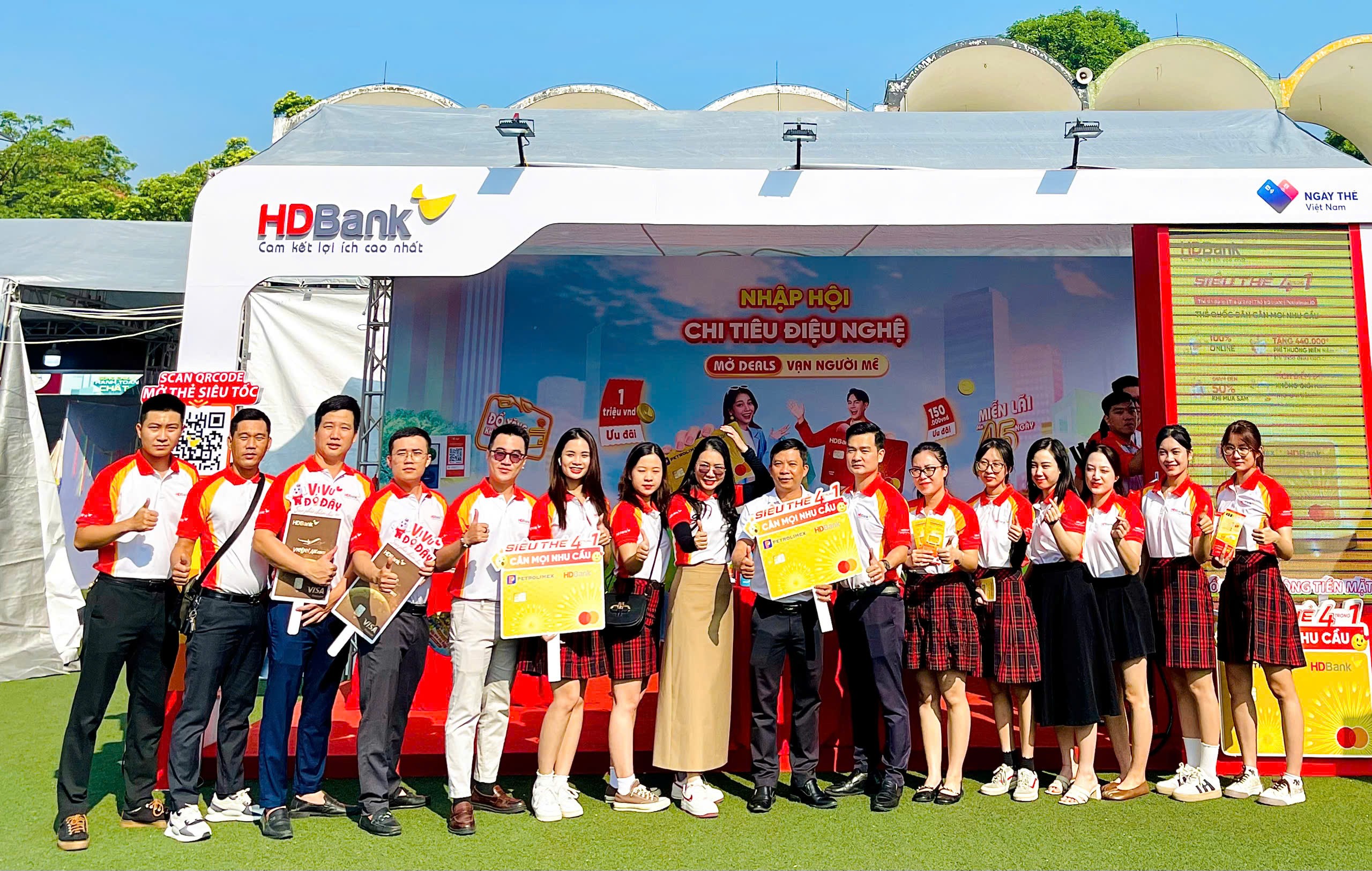 the-hdbank-hai-nam-lien-tao-con-sot-tai-song-festival-1729236399.jpg