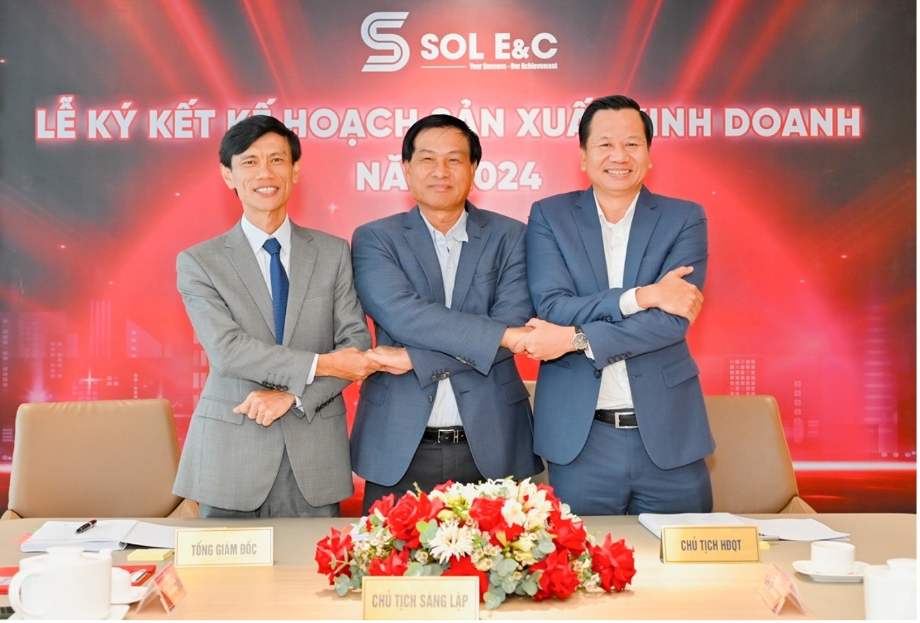 sol-ec-va-hanh-trinh-thuc-hien-22tam-nhin-ty-do22-cua-ong-nguyen-ba-duong-3-1734408345.jpg