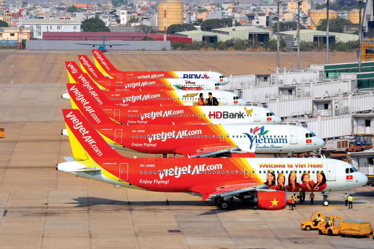 22ca-khuc-moi22-cua-ty-phu-vietjet-air-nguyen-thi-phuong-thao-gay-sot-4-1735185117.jpg