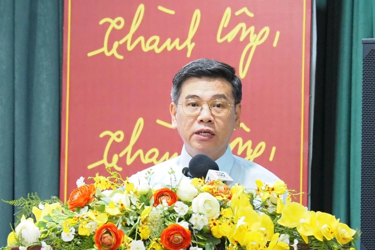 danh-sach-cac-doanh-nghiep-nhan-tien-thuong-50-trieu-nho-dong-thue-hon-1-nghin-ty-cho-tphcm-1-1735887359.webp