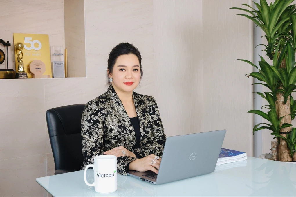 chu-tich-chung-khoan-vietcap-nguyen-thanh-phuong-va-hoi-dong-quan-tri-nhan-thu-lao-0-dong-trong-nam-20245-1741577394.jpg