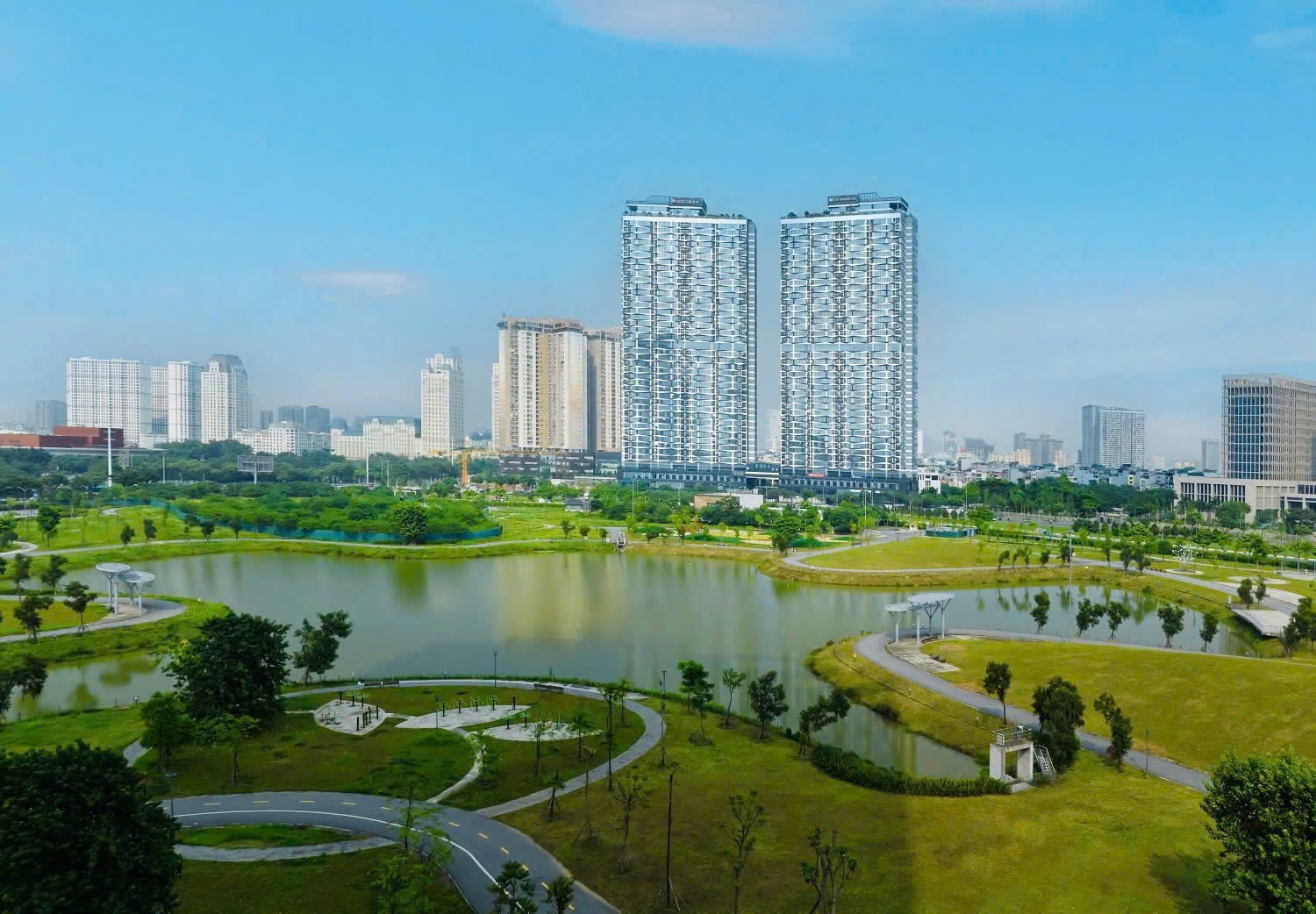 mik-group-voi-chien-luoc-hien-thuc-hoa-phong-cach-song-hang-a4-1741666703.jpg