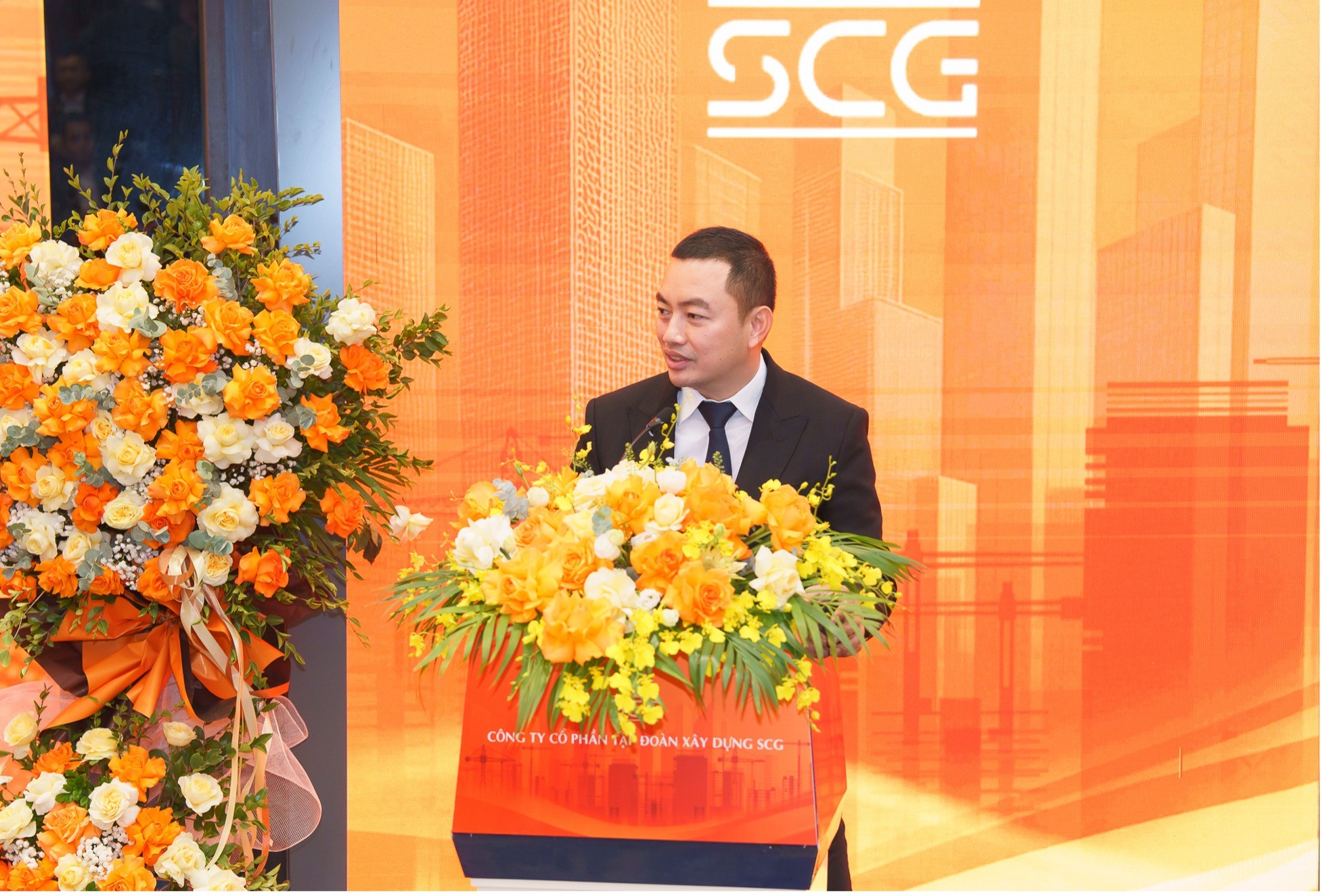 dhdcd-scg-2025-thanh-cong-an-tuong-voi-su-tro-lai-cua-ong-do-anh-tuan-va-buoc-ngoat-chien-luoc-cung-sunshine-group-2-1744600759.jpg