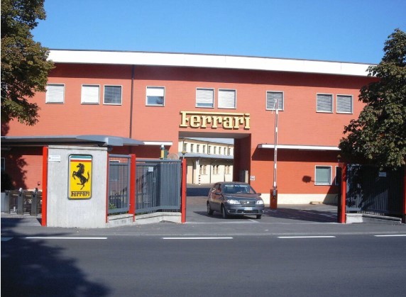 ferrari-sinh-ra-de-dua-song-de-truyen-cam-hung-tu-moi-cu-nhan-ga2-1748484925.jpg