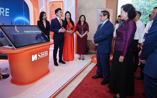 pho-chu-tich-shb-do-quang-vinh-gioi-thieu-giai-phap-thanh-toan-tich-hop-tai-ngay-chuyen-doi-so-nganh-ngan-hang-1748580978.webp