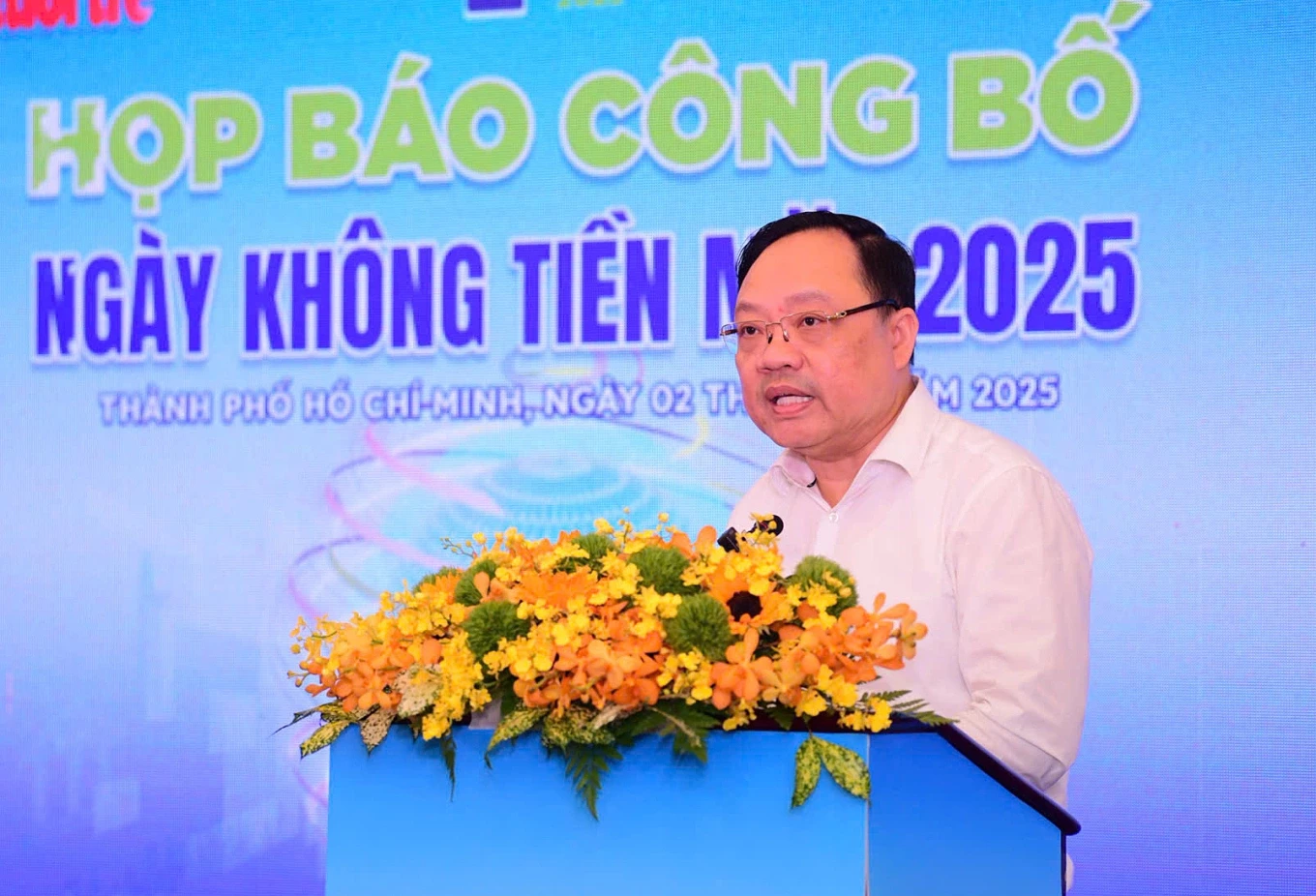 ngan-hang-phat-hien-350000-tai-khoan-nghi-lua-dao-chan-dung-hang-tram-ty-nguy-co-bi-chiem-doat-1748917649.webp