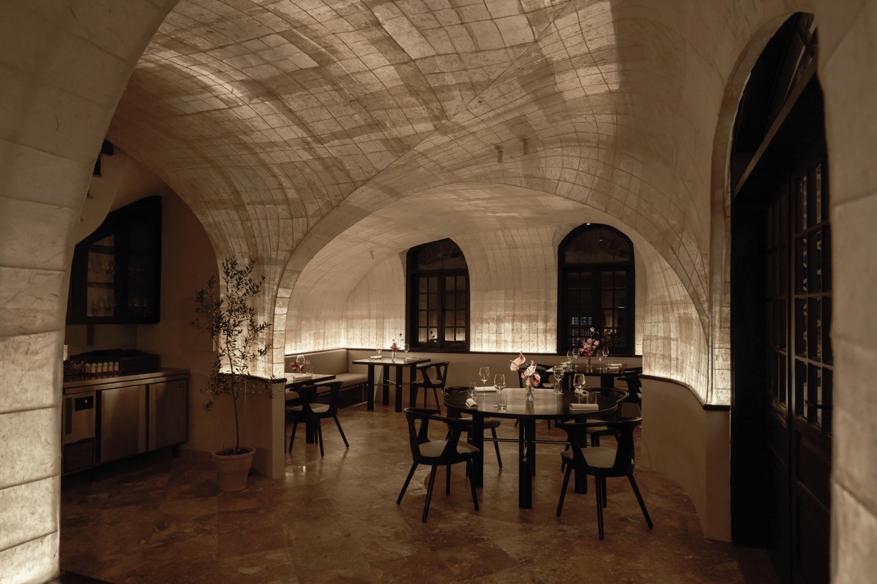top-8-best-fine-dining-restaurants-in-ho-chi-minh-city-1749462907.jpeg