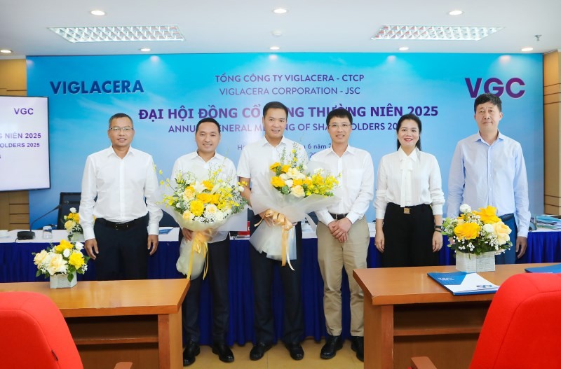 ng-tran-manh-huu-lam-chu-tich-hdqt-tong-cong-ty-viglacera-1749559519.jpeg