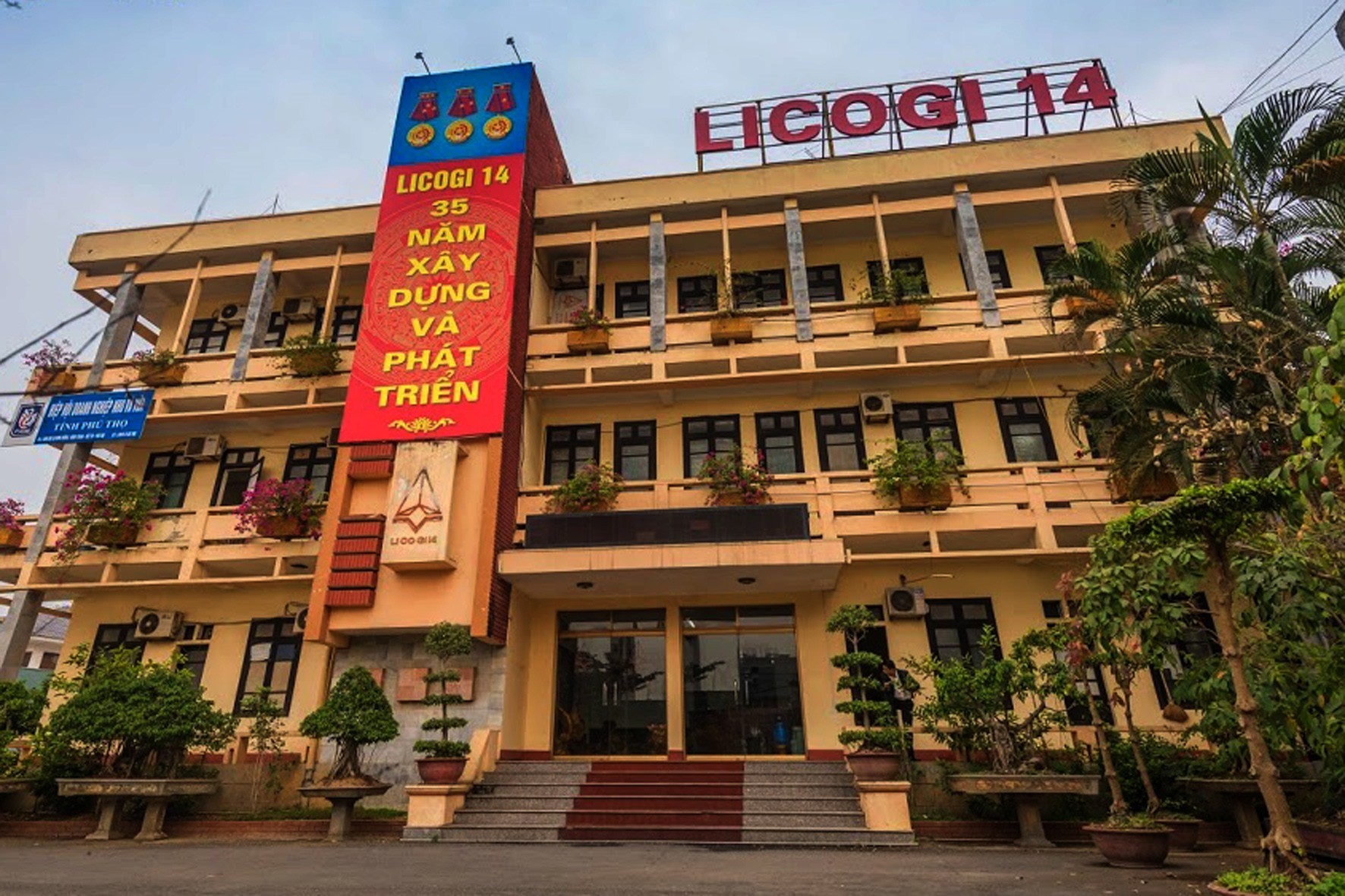 ligoci-mac-ket-hon-1300-ty-tai-du-an-thinh-liet-lo-luy-ke-574-ty-dong-doi-mat-nguy-co-roi-san-dai-chung-1-1750035089.jpg