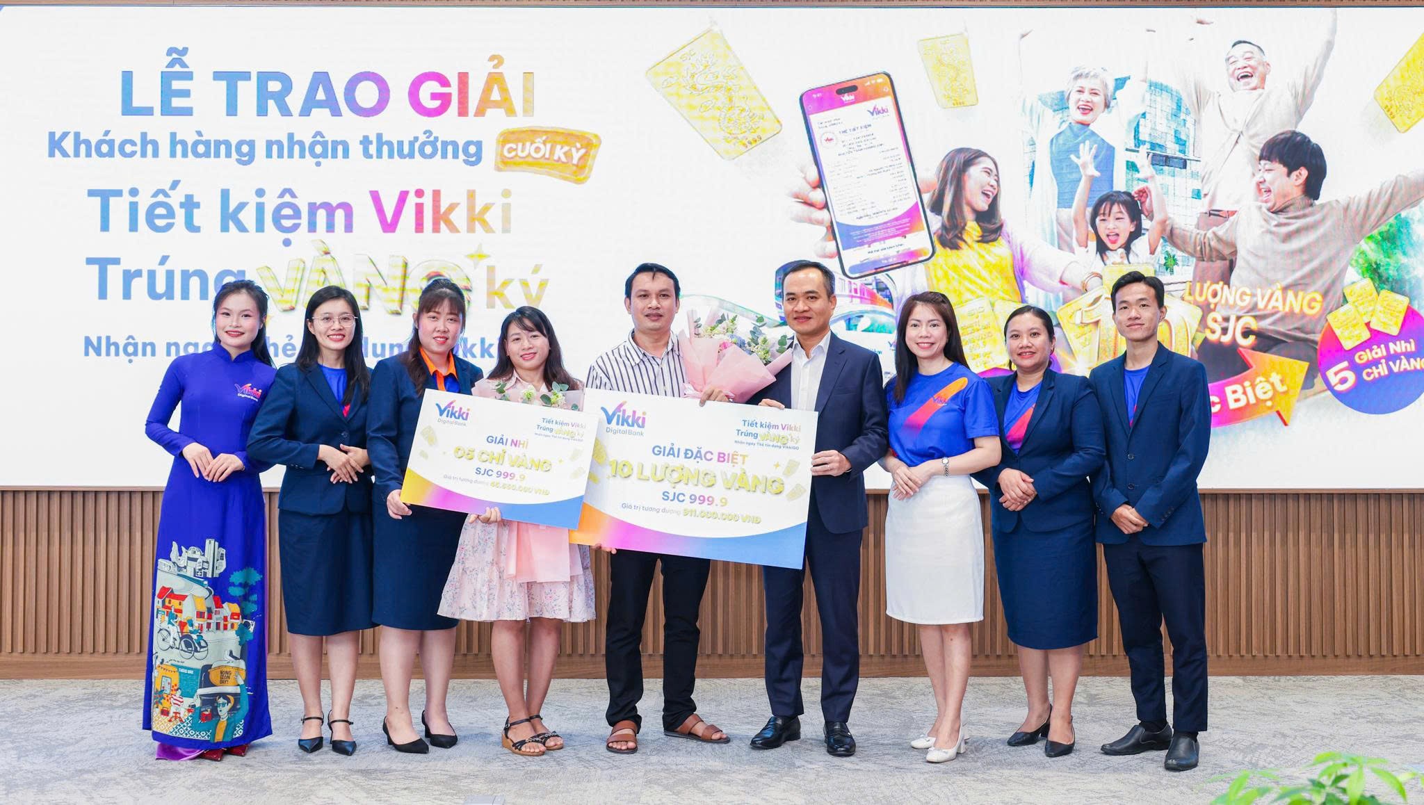 vikki-trao-giai-dac-biet-10-luong-vang-chuong-trinh-tiet-kiem-vikki-trung-vang-ky-mua-dau-tien-1751364155.jpg