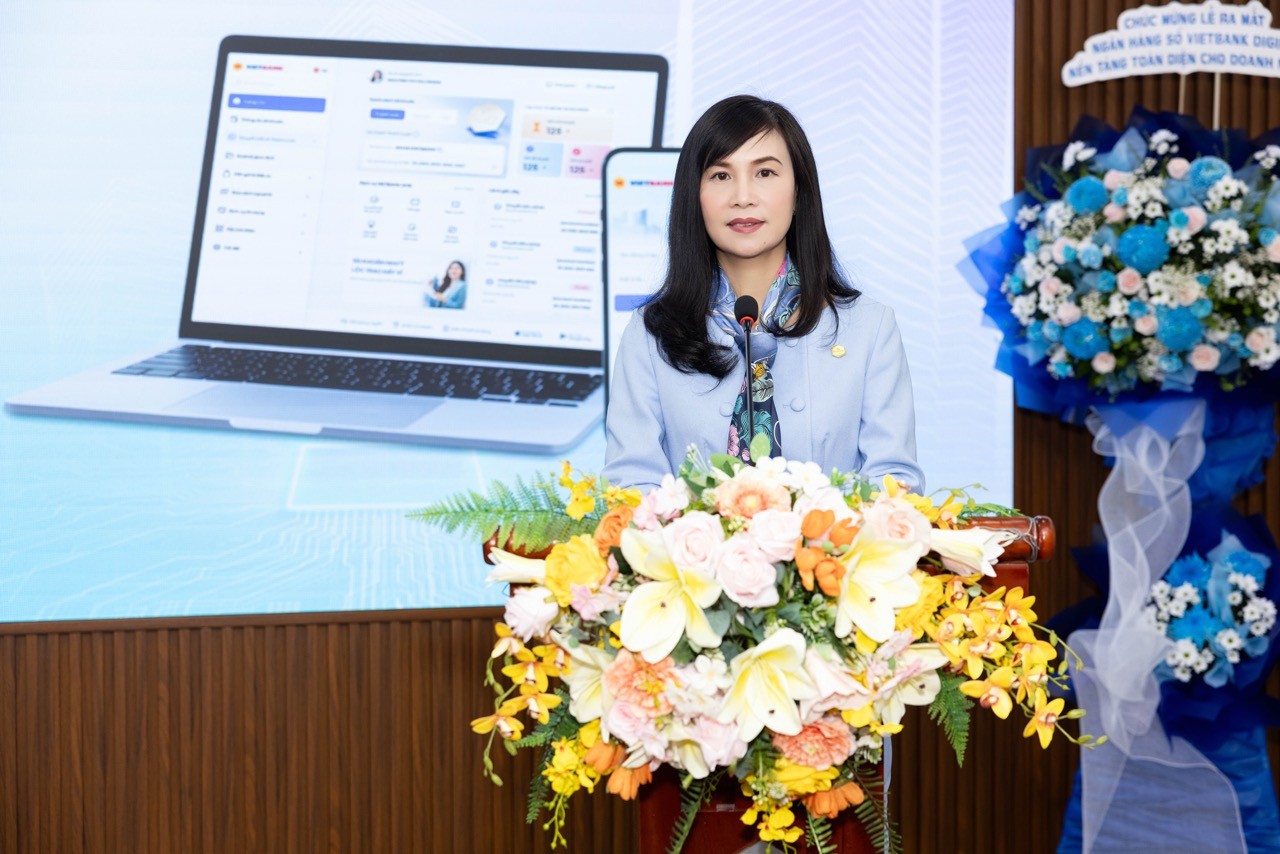 vietbank-chinh-thuc-ra-mat-nen-tang-so-danh-cho-doanh-nghiep-3-1751595815.jpeg