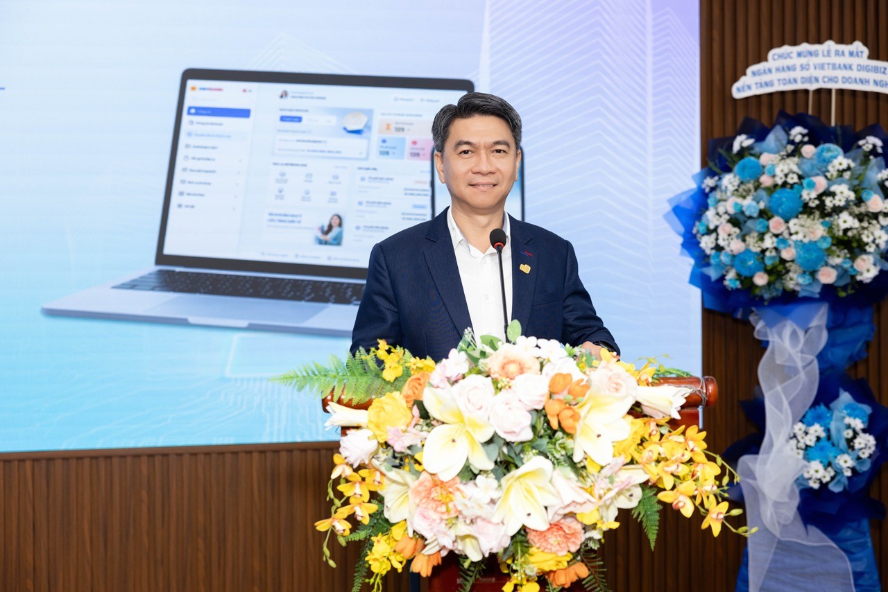 vietbank-chinh-thuc-ra-mat-nen-tang-so-danh-cho-doanh-nghiep-4-1751595815.jpeg