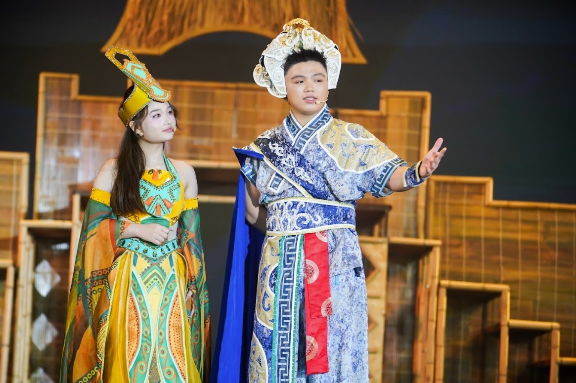 the-enchanted-crossbow-cua-victoria-school-toa-sang-tai-danaff-iii-bieu-tuong-cua-mot-da-nang-moi24-1751686243.jpg