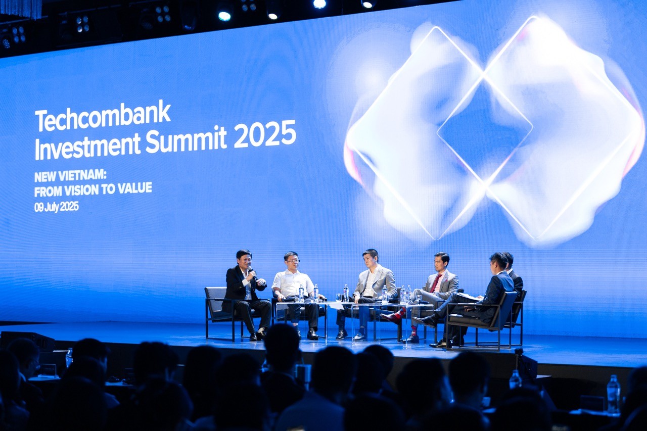 techcombank-investment-summit-2025-22viet-nam-moi-tam-nhin-kien-tao-gia-tri22-3-1752145271.jpeg
