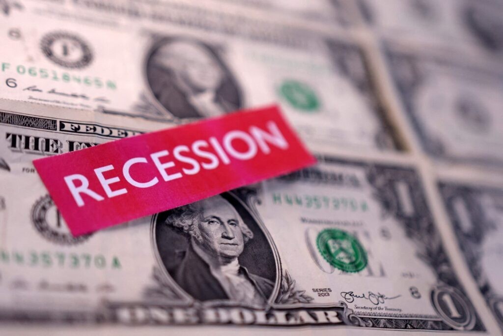 us-dollar-recession-usd-currency-1024x683-1752459420-1752547452.jpeg