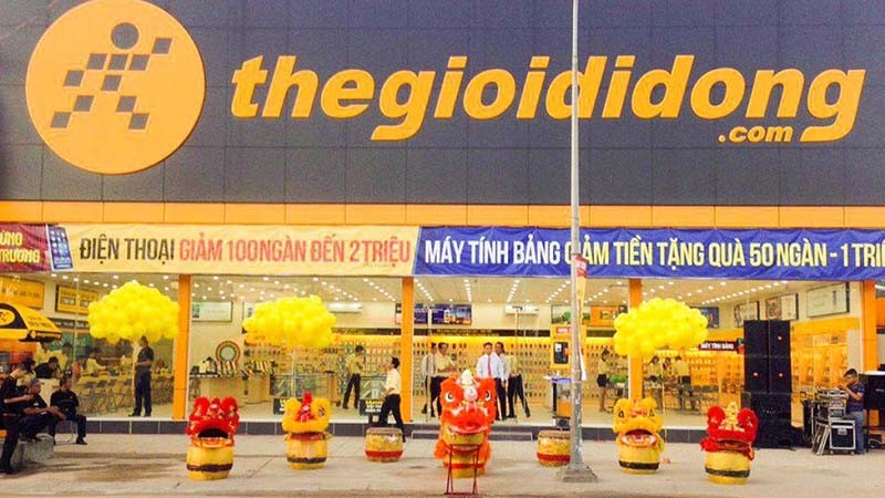 he-lo-ket-qua-kinh-doanh-6-thang-dau-nam-cua-the-gioi-di-dong-bach-hoa-xanh-giam-toc-do-mo-moi-1753529296.jpg