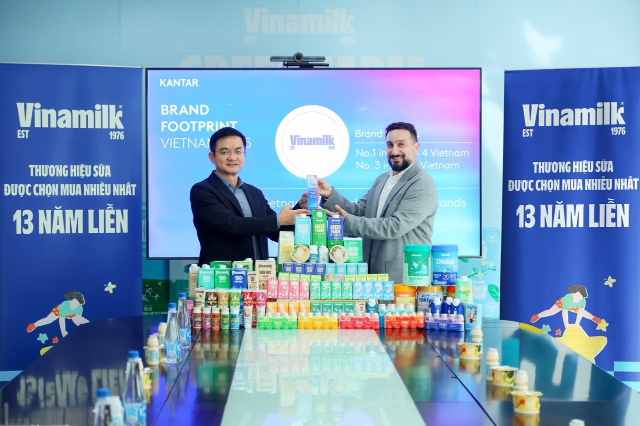 vinamilk-ghi-nhan-doanh-thu-quy-22025-cao-nhat-tu-truoc-den-nay-16745-ty-dong-4-1753930004.jpeg