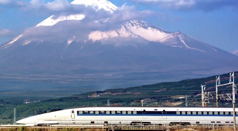 shinkansen-do-bo-viet-nam-du-an-duong-sat-toc-do-cao-bac-nam-nong-ruc3-1755174759.jpg