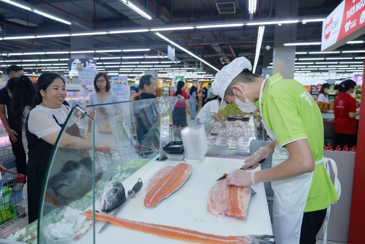 winmart-dong-loat-ra-mat-nhieu-sieu-thi-mo-hinh-moi-tai-cac-thanh-pho-lon-2-1755499392.jpg