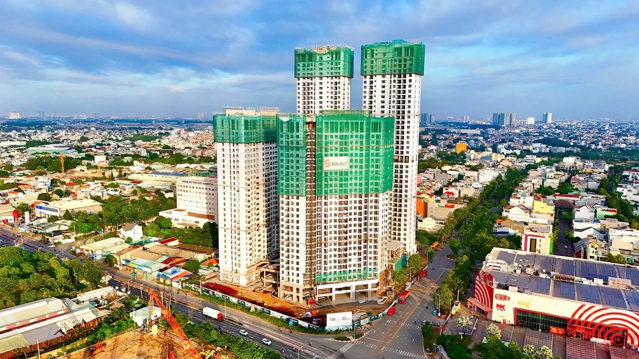 green-tower-mat-tien-ql-1k-di-an-binh-duong-cu-nay-da-ve-tphcm2-1758508363.jpg