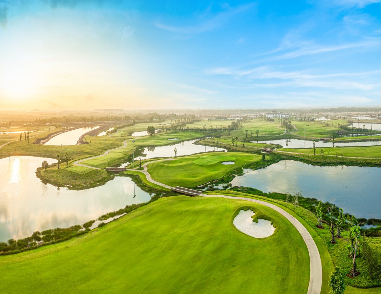 vinpearl-golf-leman-bieu-tuong-golf-moi-tai-tphcm-chinh-thuc-khai-truong-2-1759579127.jpg
