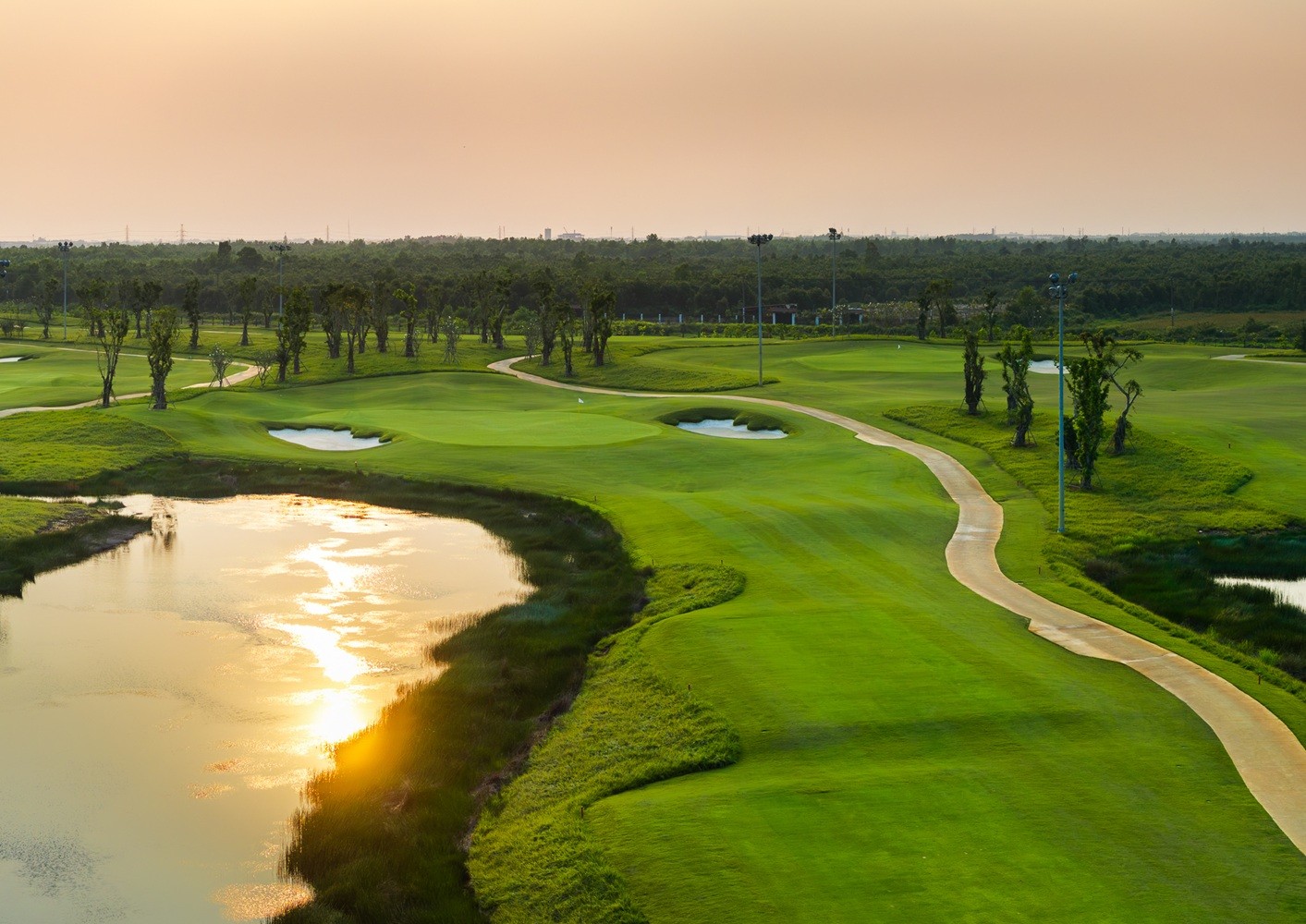 vinpearl-golf-leman-bieu-tuong-golf-moi-tai-tphcm-chinh-thuc-khai-truong-3-1759579127.jpg