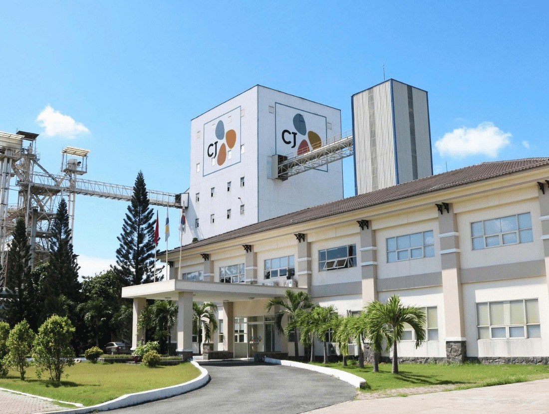 ong-lon-ha-lan-nuot-tron-cj-feed-so-huu-17-nha-may-tang-toc-chiem-linh-thi-truong-viet-nam-2-1759654316.jpg