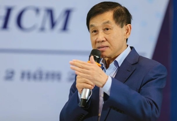 vua-hang-hieu-johnathan-hanh-nguyen-bat-ngo-giam-so-huu-tai-sasco-doanh-nghiep-bao-lai-quy-3-giam-412-1761012929.jpg