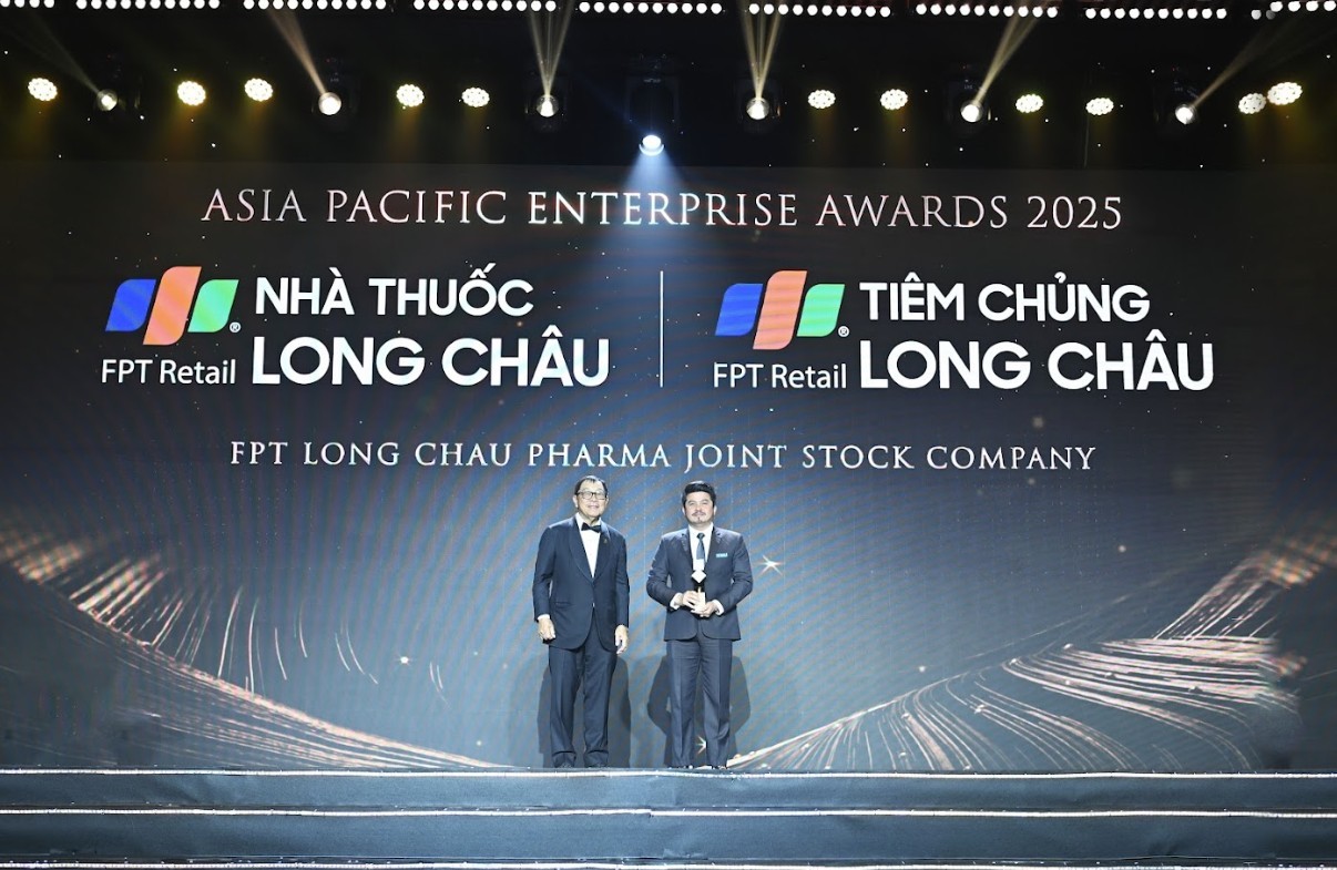 fpt-retail-dat-hon-36000-ty-doanh-thu-sau-9-thang5-1761807697.jpg