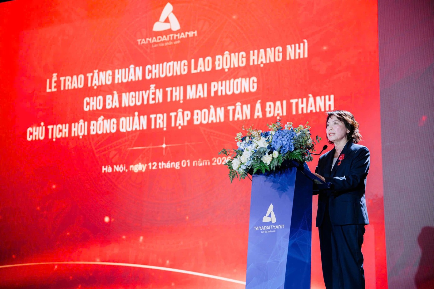 u-tich-tap-doan-tan-a-dai-thanh-duoc-tang-huan-chuong-lao-dong-hang-nhi-2-1768384743.jpg