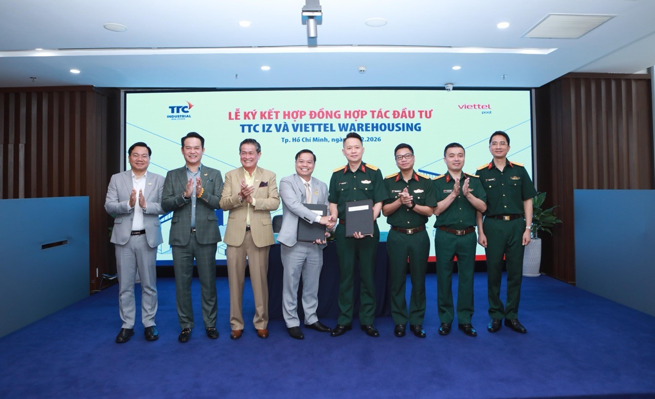 ttc-iz-ky-ket-hop-dong-hop-tac-dau-tu-voi-viettel-warehousing-6-1770716114.jpeg
