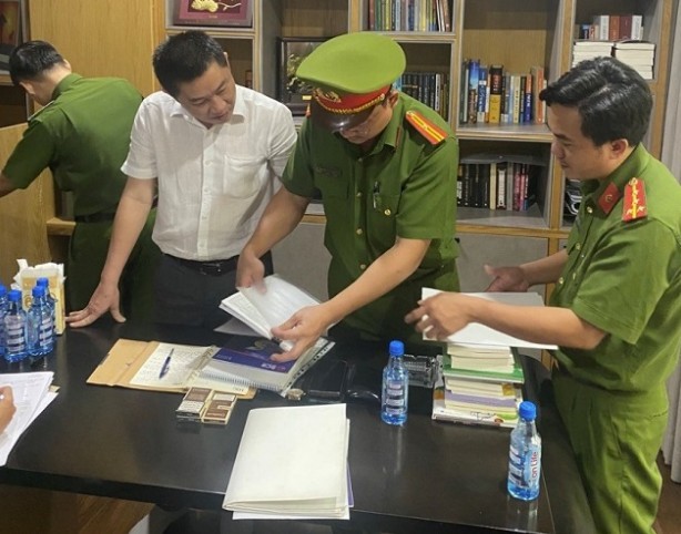 ong-nguyen-khanh-hung-tai-xuat-tai-ldg-sau-thoi-gian-vang-bong-3-1772785383.jpg