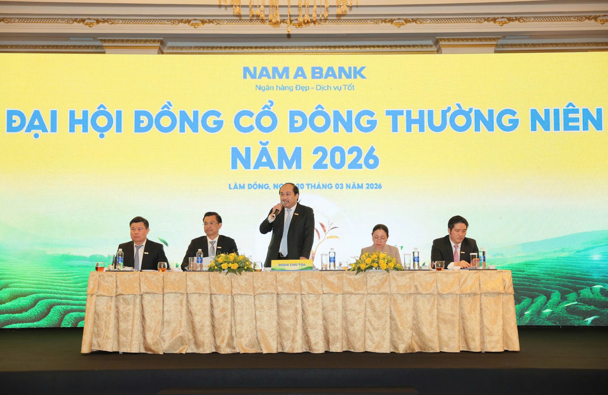nam-a-bank-to-chuc-thanh-cong-dhdcd-2026-1-1774073879.jpg
