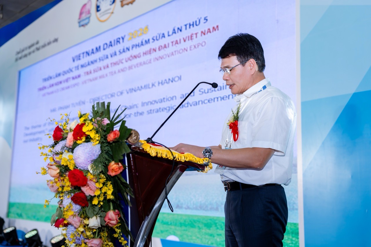 hanh-trinh-50-nam-phung-su-khat-vong-viet-duoc-vinamilk-ke-lai-tai-trien-lam-chuyen-nganh-sua-2026-5-1780055568.jpeg